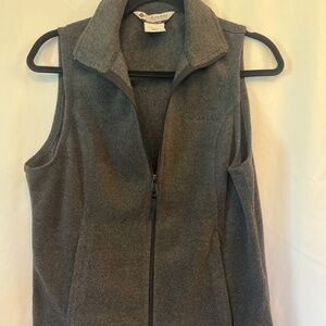 Columbia fleece vest